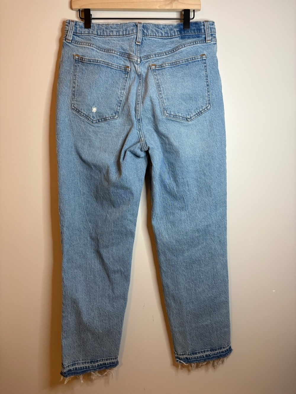 Women’s Abercrombie & Fitch The 90’s Straight Ultra High-Rise jeans size 32/14R - Picture 6 of 7